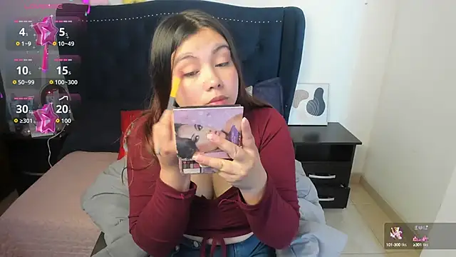 LucyPetit online show from 09-11-25, 01:00