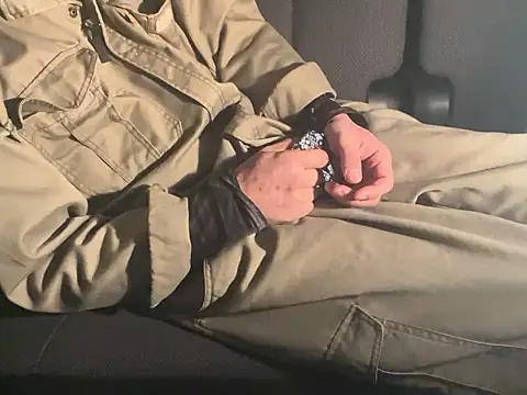 CAMEL1913 online show from 11-14-25, 05:11