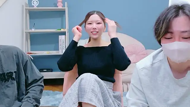 Reto-sama online show from 02-10-26, 12:42