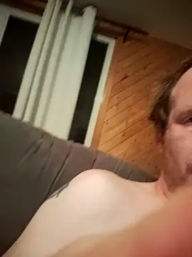 Snapshot of Lavoieya chatting on 09-21-25, 07:32 Lavoieya online show from 09-21-25, 07:32