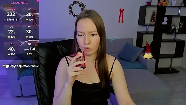 DaniCutie online show from 12-16-25, 11:37