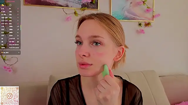 CindyGreen online show from 10-17-25, 06:05