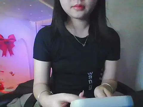 Snapshot of leisure_crime23 chatting on 10-07-25, 05:10 leisure crime23 online show from 10-07-25, 05:10