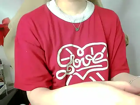 Snapshot of leisure_crime23 chatting on 12-05-25, 05:42 leisure crime23 online show from 12-05-25, 05:42