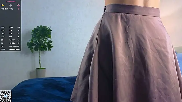 Snapshot of FloraNesli chatting on 02-08-26, 06:17 FloraNesli online show from 02-08-26, 06:17