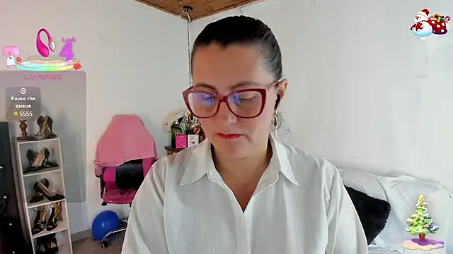 D Martii online show from 12-18-25, 11:38