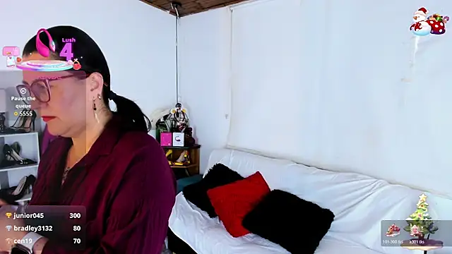 D Martii online show from 12-22-25, 11:07