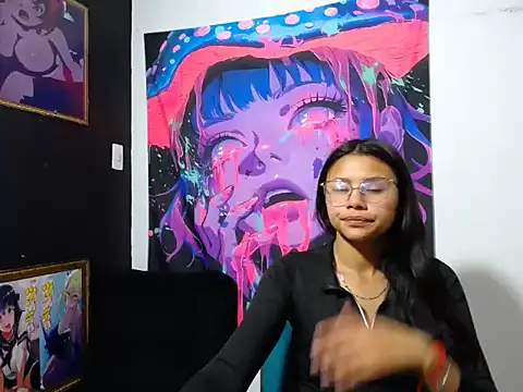 SofieLove 01 online show from 11-12-25, 07:20