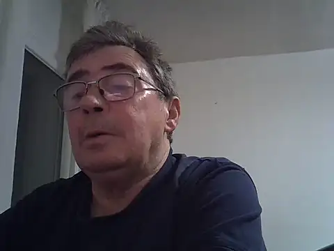 Snapshot of ColaredCuck55 chatting on 11-26-25, 03:46 ColaredCuck55 online show from 11-26-25, 03:46