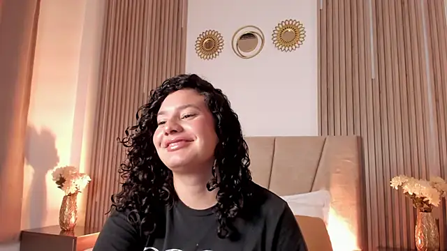 Rachell Jamess online show from 10-16-25, 03:07
