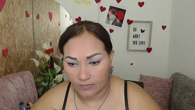 laleska montenegro online show from 09-25-25, 05:11