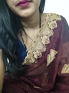 BEAUTY QUE online show from 10-28-25, 02:31