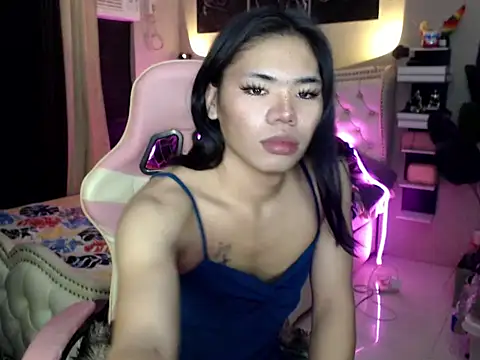 Ionic Aika online show from 11-20-25, 09:53