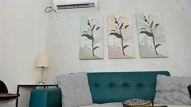 Snapshot of lorena_rubio chatting on 12-14-25, 12:10 lorena rubio online show from 12-14-25, 12:10