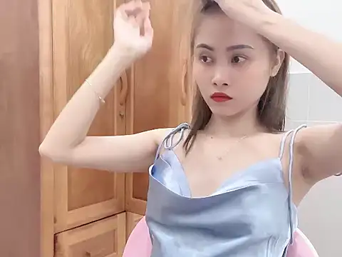 Truclynk1702 online show from 09-20-25, 03:13