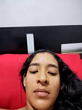 Amber-Sweett online show from 11-01-25, 02:13