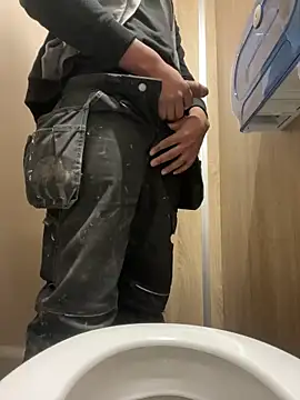 Snapshot of your_bi_slave chatting on 11-02-25, 04:20 your bi slave online show from 11-02-25, 04:20