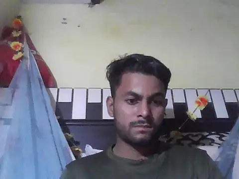 ursdreamperson online show from 10-26-25, 04:24