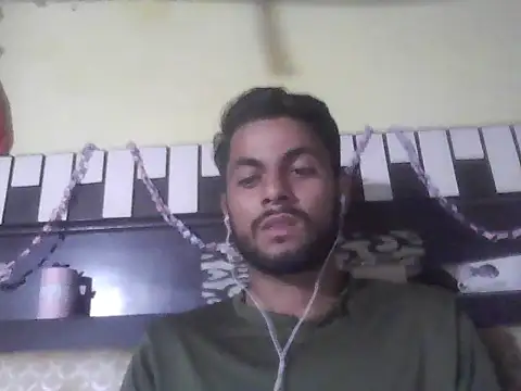 ursdreamperson online show from 11-12-25, 08:48