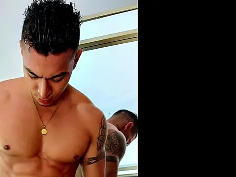 cristopher 22cm online show from 01-07-26, 02:36