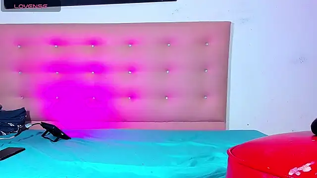 baby-isaaTs online show from 02-09-26, 05:33