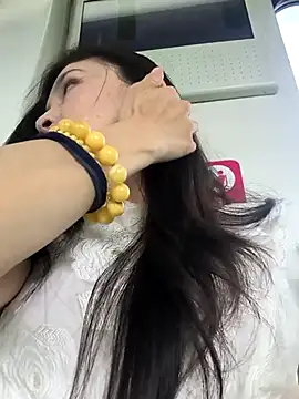 Snapshot of wsyx326 chatting on 09-26-25, 06:17 wsyx326 online show from 09-26-25, 06:17