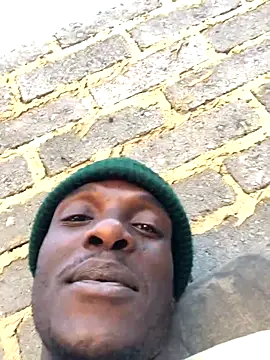 Snapshot of cuminsidebby chatting on 10-08-25, 03:42 cuminsidebby online show from 10-08-25, 03:42