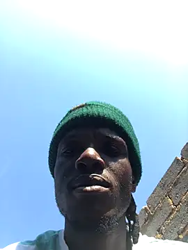 Snapshot of cuminsidebby chatting on 10-13-25, 06:35 cuminsidebby online show from 10-13-25, 06:35