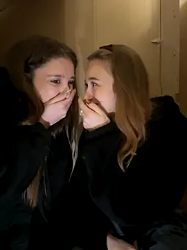 Snapshot of yourfavpsy_ chatting on 11-27-25, 02:30 yourfavpsy online show from 11-27-25, 02:30