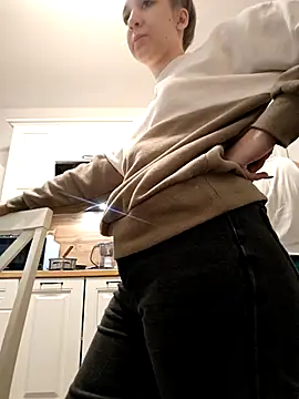 Snapshot of yourfavpsy_ chatting on 11-29-25, 11:35 yourfavpsy online show from 11-29-25, 11:35