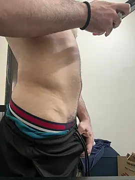 Snapshot of FitNhot_sam chatting on 02-19-26, 07:48 FitNhot sam online show from 02-19-26, 07:48