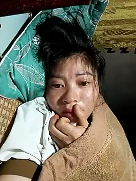 Phuongphuongg online show from 11-13-25, 07:57