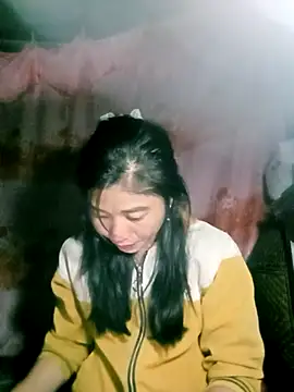 Phuongphuongg online show from 11-18-25, 02:06