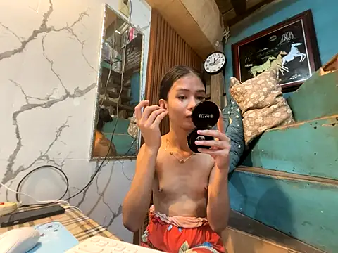 Snapshot of asya_chris chatting on 10-09-25, 04:10 asya chris online show from 10-09-25, 04:10