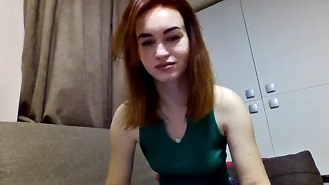 Requellia online show from 10-08-25, 04:59