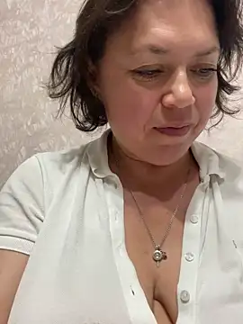 Kiravix online show from 09-26-25, 06:23