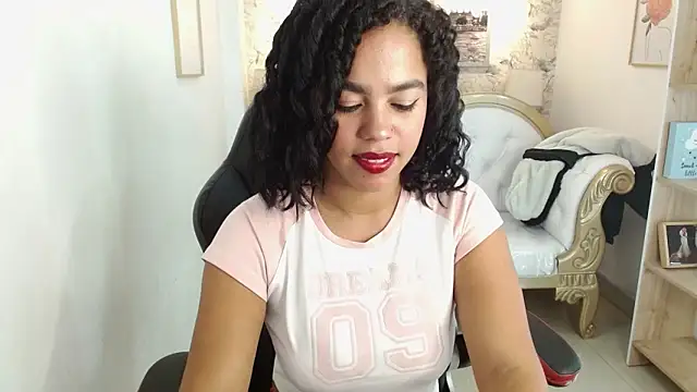 candyhot tk online show from 11-11-25, 03:17