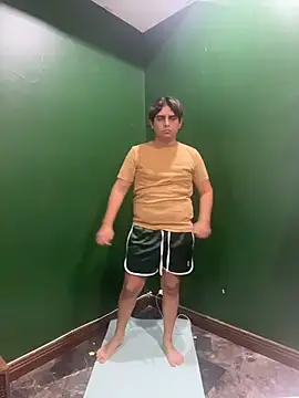 Snapshot of Thiagoforyou chatting on 11-16-25, 10:37 Thiagoforyou online show from 11-16-25, 10:37