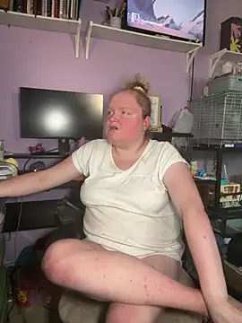 KadiSparkle online show from 09-18-25, 08:44