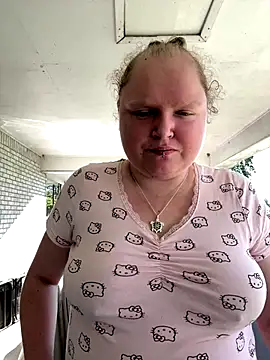 KadiSparkle online show from 09-26-25, 02:21