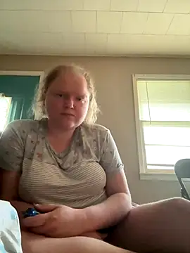 KadiSparkle online show from 09-30-25, 09:42