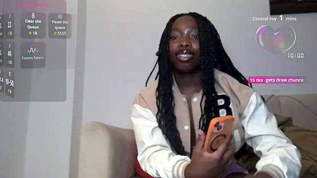 Snapshot of thejaderavixen chatting on 11-06-25, 12:11 thejaderavixen online show from 11-06-25, 12:11