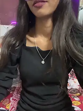 Desire Zoya online show from 10-28-25, 08:00