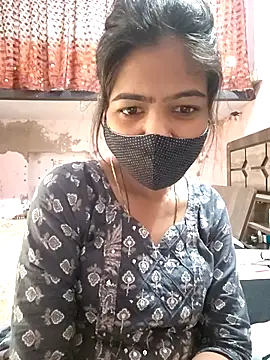 Snapshot of Paakhi-Singh chatting on 11-25-25, 04:12 Paakhi-Singh online show from 11-25-25, 04:12