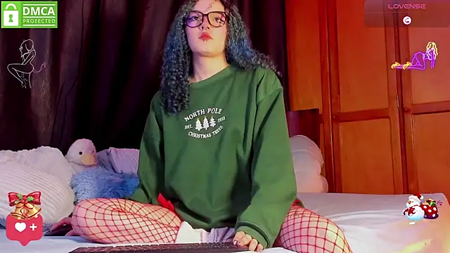 Bluedarkelf888 online show from 12-18-25, 12:38