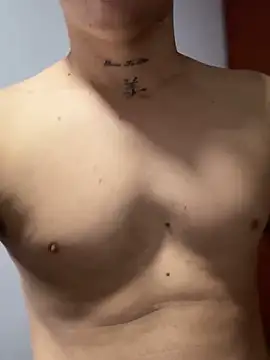 Snapshot of Kurtxxx22 chatting on 11-03-25, 08:21 Kurtxxx22 online show from 11-03-25, 08:21