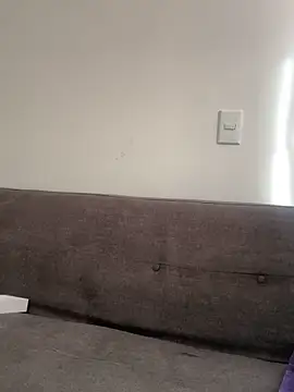 Snapshot of Kurtxxx22 chatting on 11-17-25, 08:36 Kurtxxx22 online show from 11-17-25, 08:36