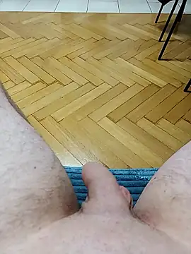 Loneguy111 online show from 01-08-26, 05:48