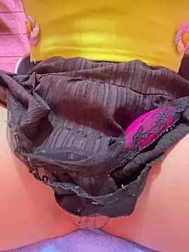 xixi2025-16 online show from 02-03-26, 09:47