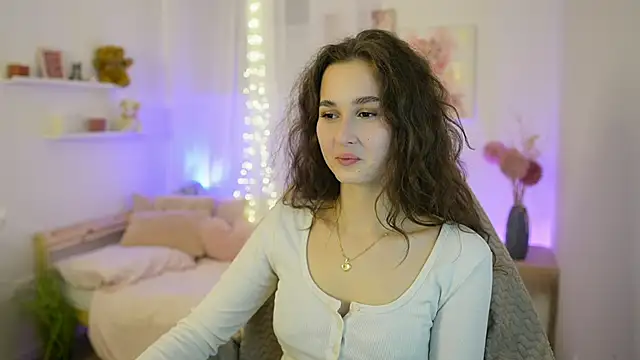 Annita Grey online show from 12-15-25, 07:40